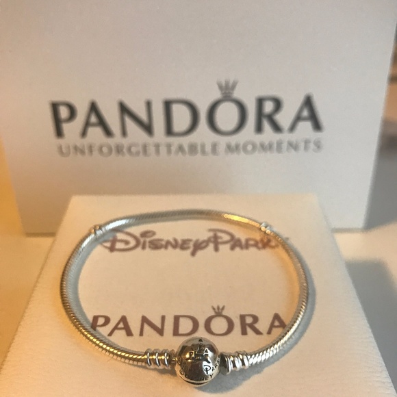 Disney Parks Pandora Wonderful World Bracelet NEW! Disney Parks Pandora Wonderful World Bracelet NEW!